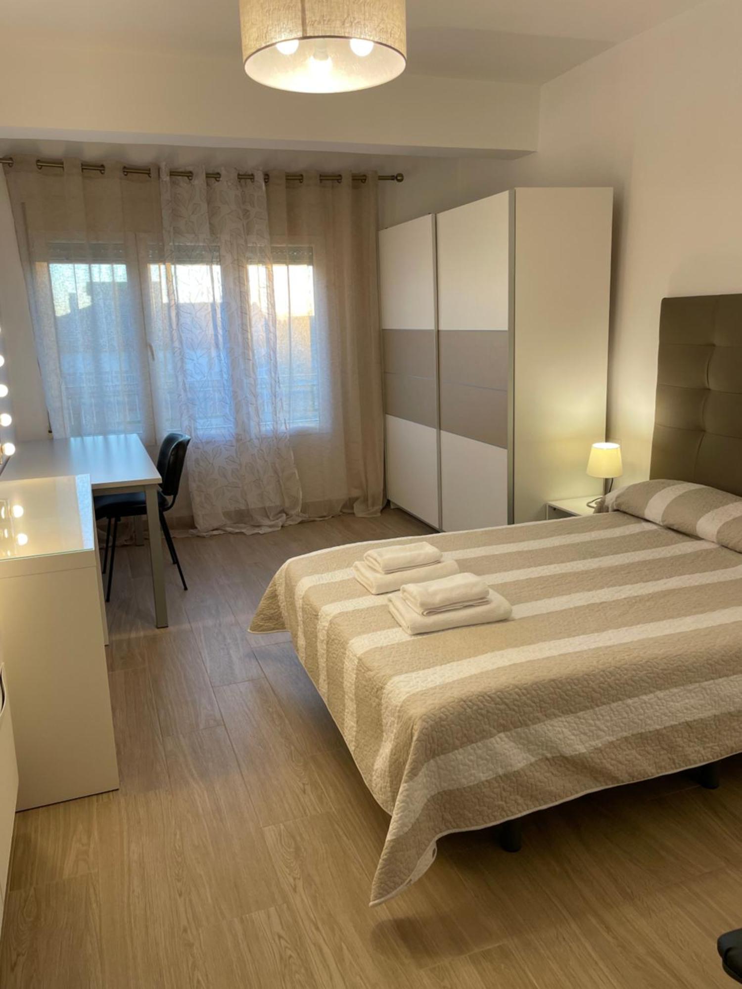 H&H Suite Espectacular Apartamento En El Centro De Granada Exterior photo